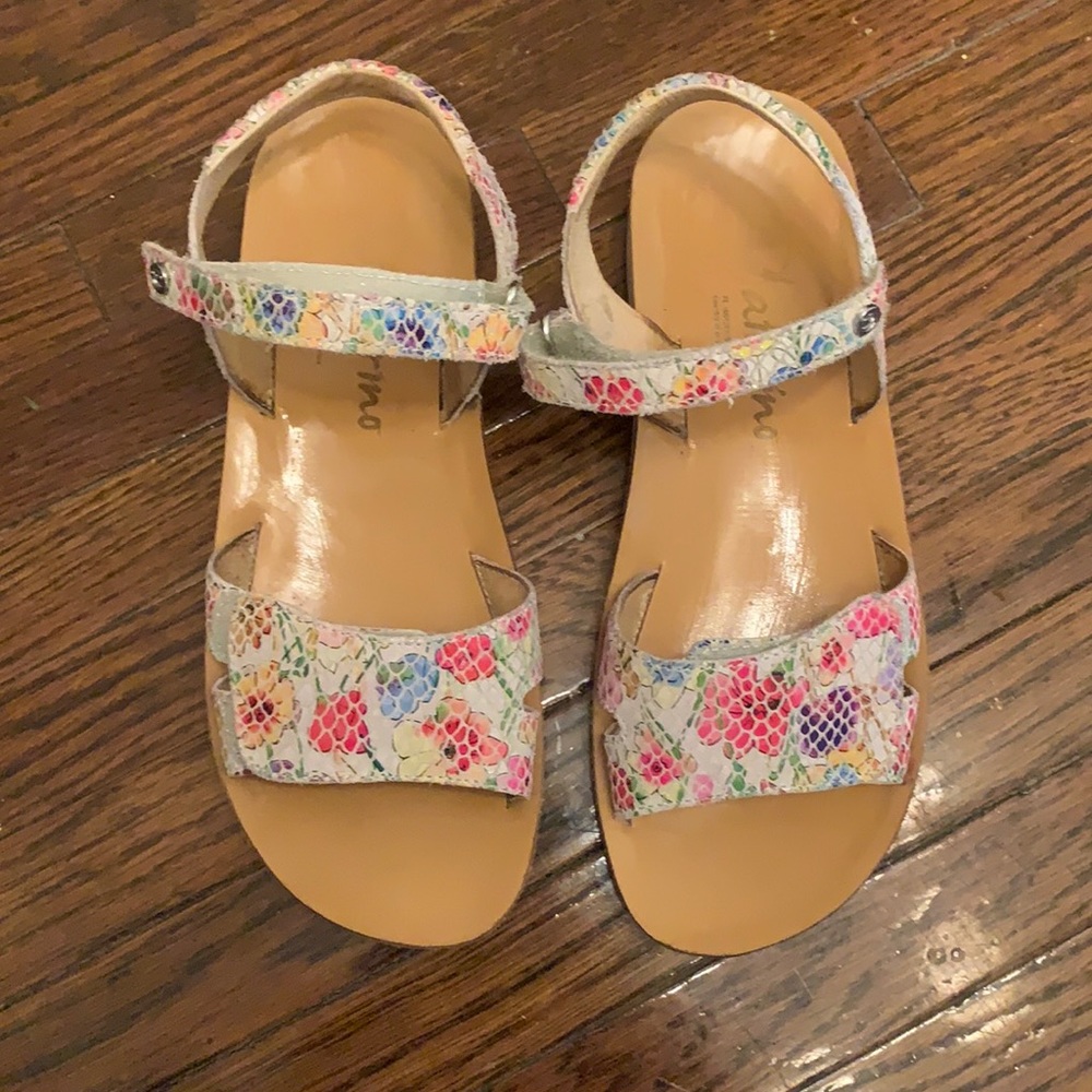 Girls multicolor sandals